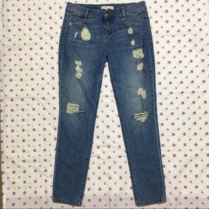 BCBGeneration ankle jeans with destroyed wash 26